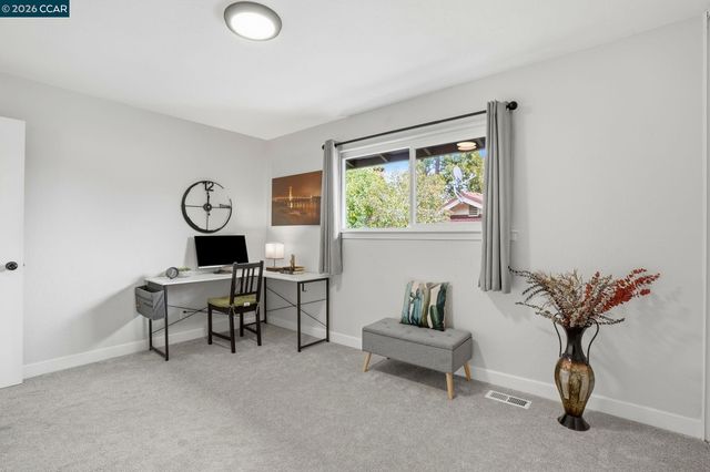 5537 Pamplona Ct, Concord, CA 94521