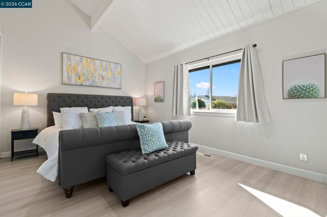 5537 Pamplona Ct, Concord, CA 94521