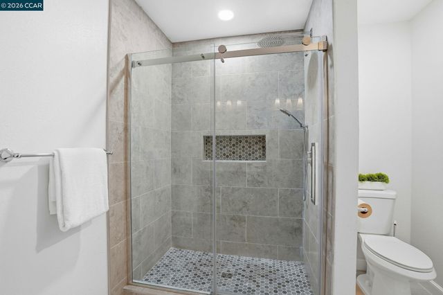 5537 Pamplona Ct, Concord, CA 94521