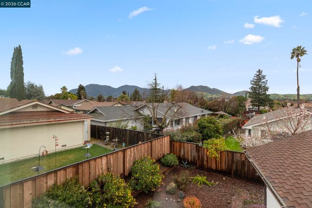 5537 Pamplona Ct, Concord, CA 94521