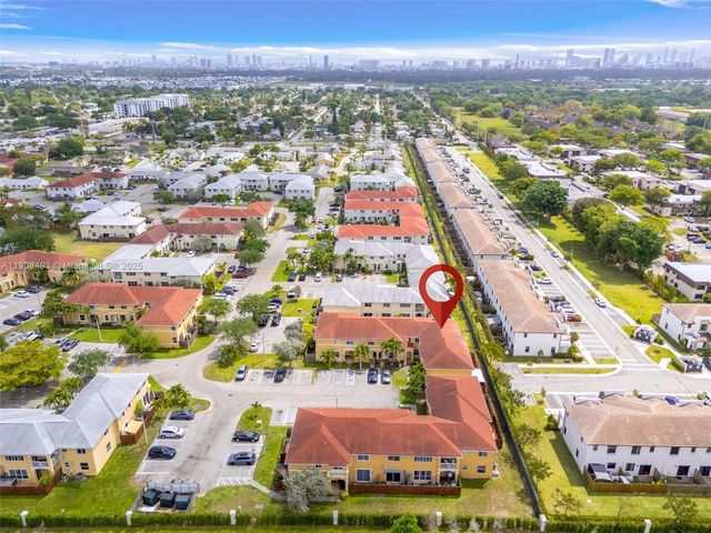 810 NE 212th Ter 2, Miami, FL 33179
