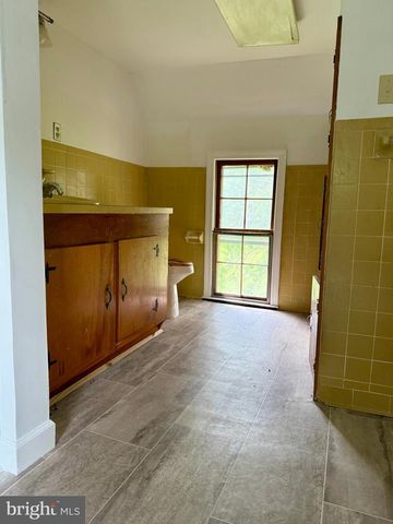 1031 MACDONALD DRIVE, Scottsburg, VA 24589