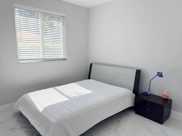 5989 NW 74th Street, Parkland, FL 33067