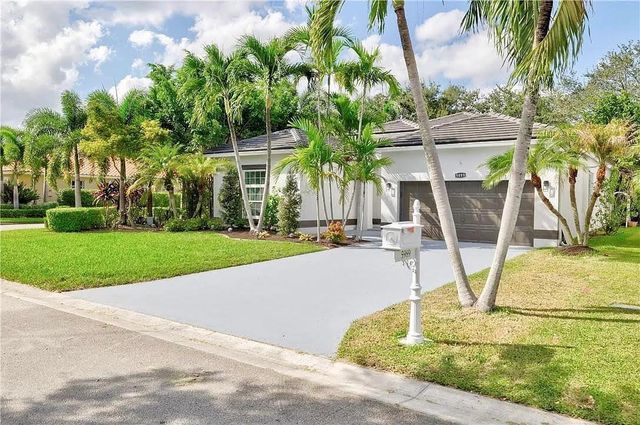 5989 NW 74th Street, Parkland, FL 33067