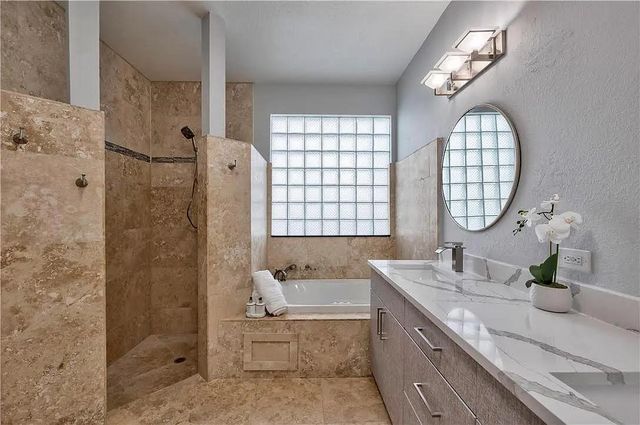 5989 NW 74th Street, Parkland, FL 33067