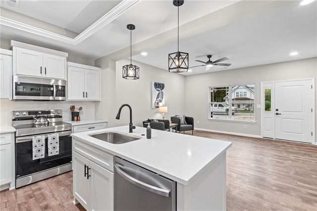 115 E 3rd Street, Lawson, MO 64062