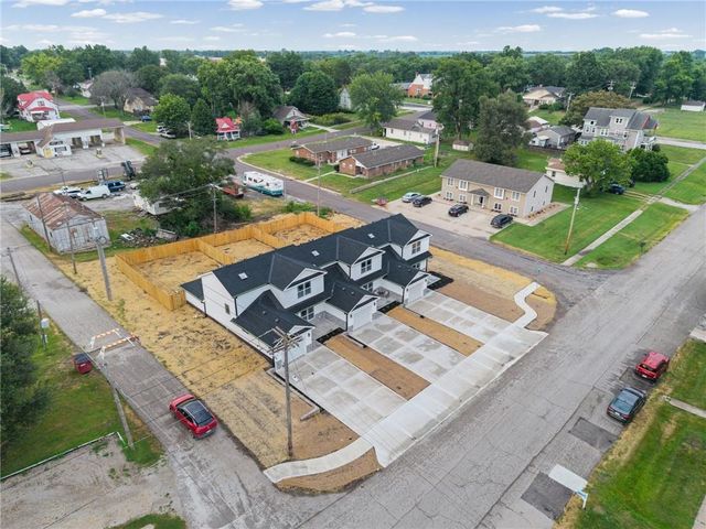 115 E 3rd Street, Lawson, MO 64062