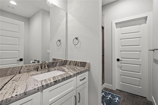 17021 Lucille Street, Overland Park, KS 66221