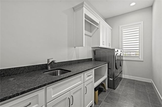 17021 Lucille Street, Overland Park, KS 66221