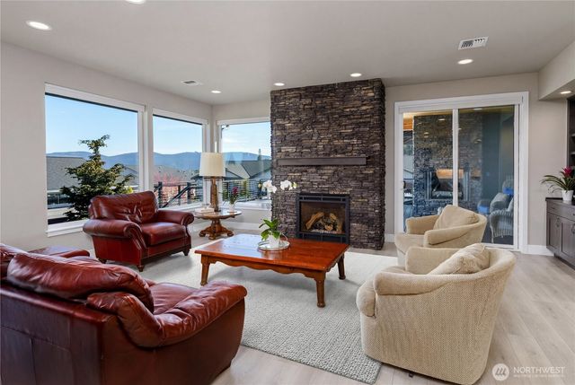 621 Jones Farm Road, Sequim, WA 98382