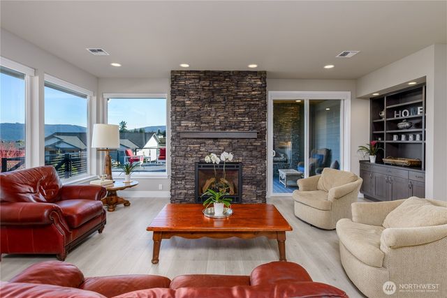 621 Jones Farm Road, Sequim, WA 98382