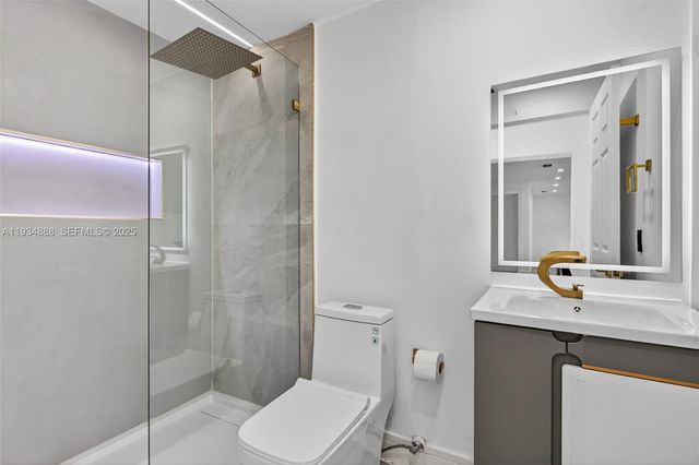 1488 NE 29th Street, Pompano Beach, FL 33064