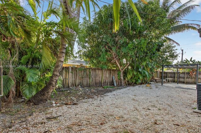1488 NE 29th Street, Pompano Beach, FL 33064