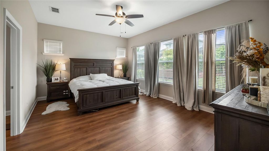 Image 12 of property listing at 16451 GOOD HEARTH BOULEVARD, Clermont, FL 34711