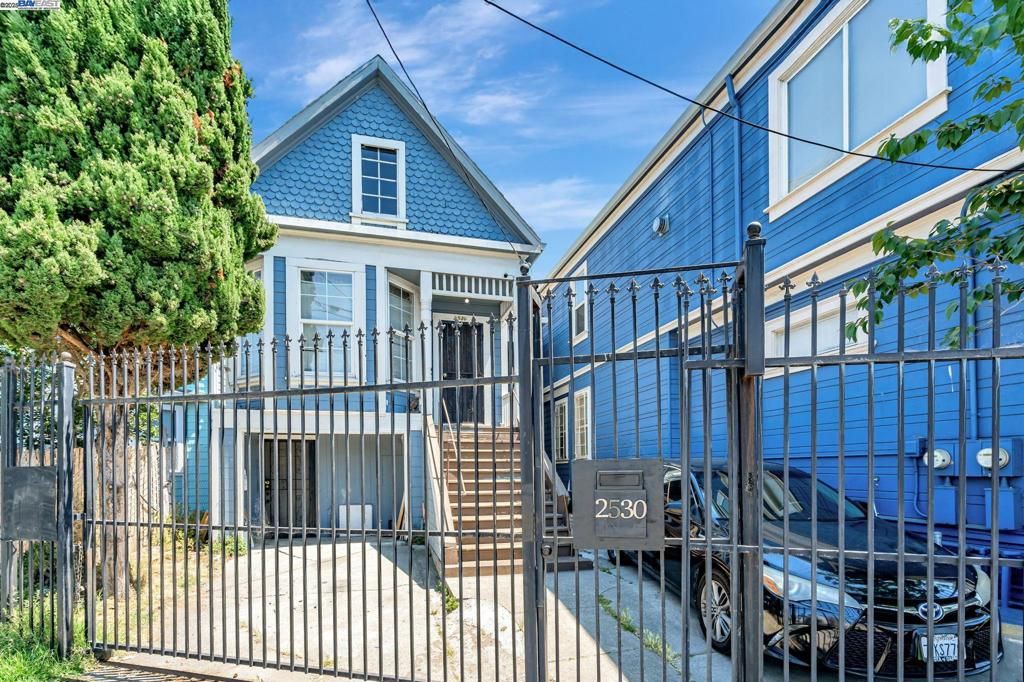 2530 Market St, Oakland, CA 94607