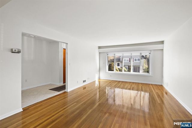 1774 Rensselaer Road, Teaneck, NJ 07666