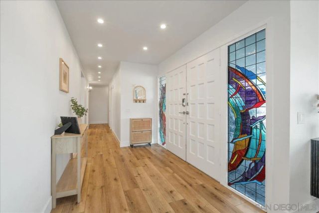 6641 Murray Park Drive, San Diego, CA 92120