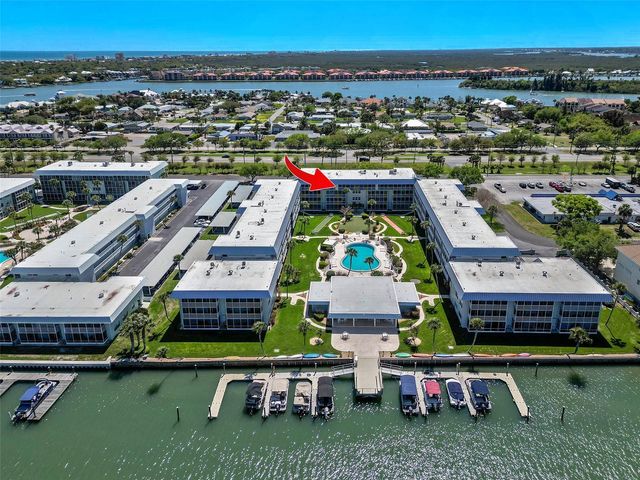 315 N CAUSEWAY C-402, New Smyrna Beach, FL 32169