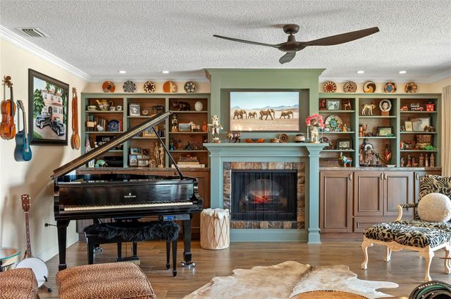 315 N CAUSEWAY C-402, New Smyrna Beach, FL 32169