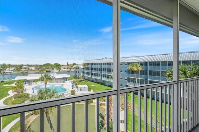 315 N CAUSEWAY C-402, New Smyrna Beach, FL 32169
