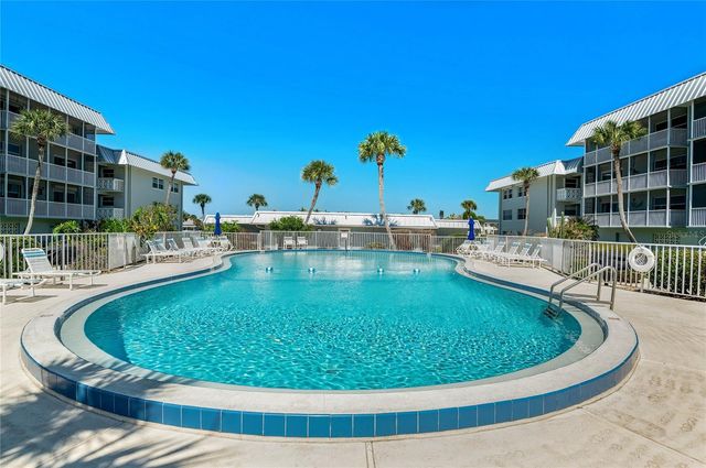 315 N CAUSEWAY C-402, New Smyrna Beach, FL 32169