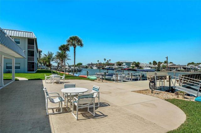 315 N CAUSEWAY C-402, New Smyrna Beach, FL 32169