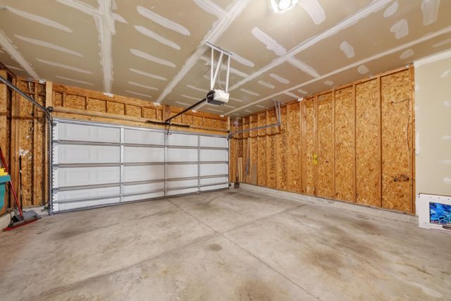 2612 Bluewater Street, Ypsilanti Twp, MI 48198