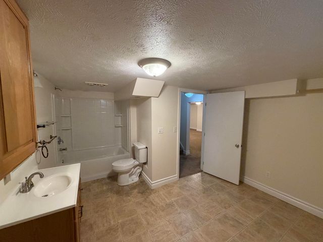 1604 S Woodlawn Rd, Spokane Valley, WA 99216