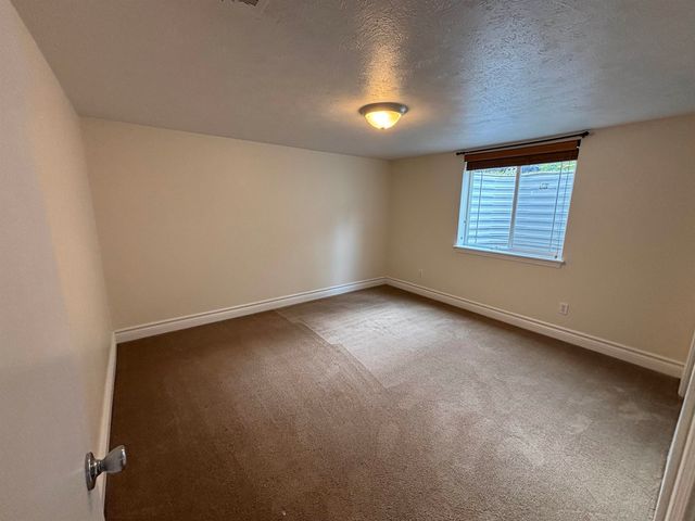 1604 S Woodlawn Rd, Spokane Valley, WA 99216