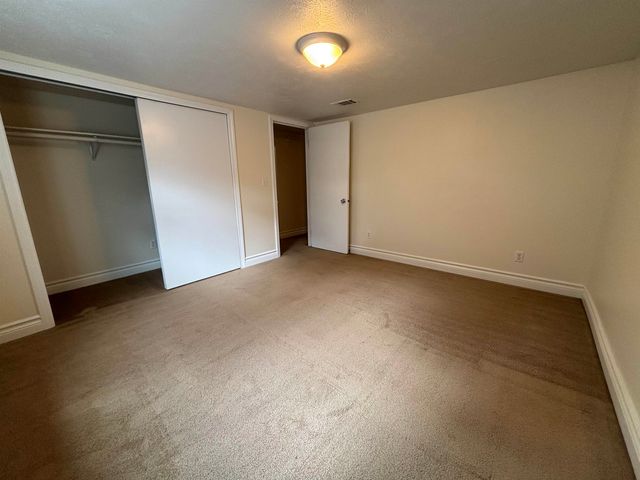 1604 S Woodlawn Rd, Spokane Valley, WA 99216