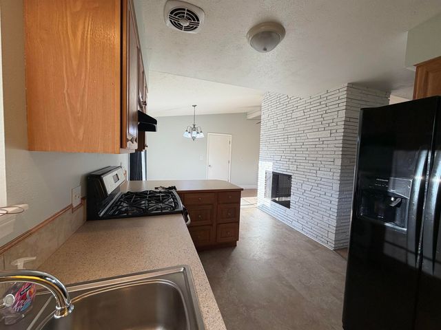 1604 S Woodlawn Rd, Spokane Valley, WA 99216