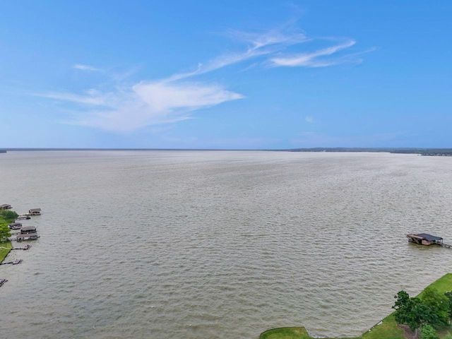 75 S Fairway Loop, Coldspring, TX 77331