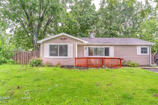 442 W Auburn Lane, Crete, IL 60417