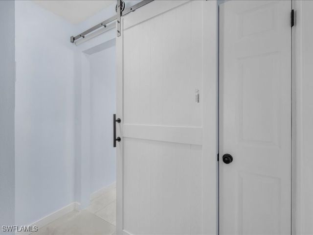 77 glenmont DR W, North Fort Myers, FL 33917