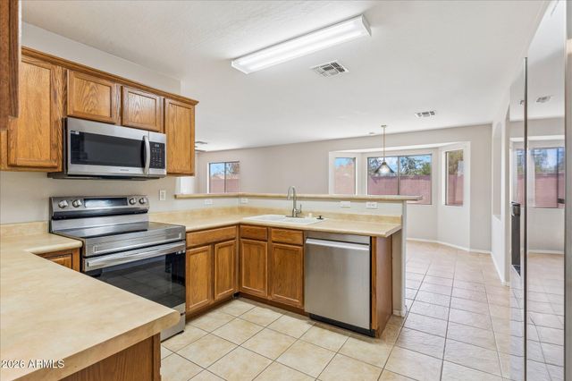15957 W LARKSPUR Drive, Goodyear, AZ 85338
