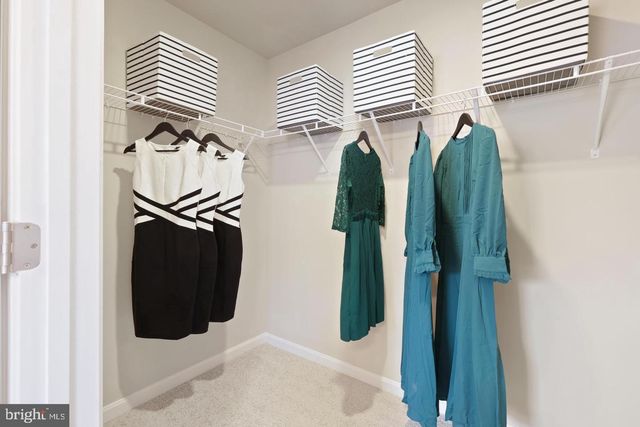 1995 FAUNA DR, Frederick, MD 21702