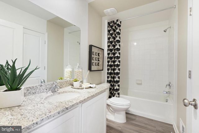 1995 FAUNA DR, Frederick, MD 21702