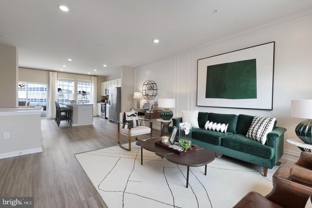 1995 FAUNA DR, Frederick, MD 21702