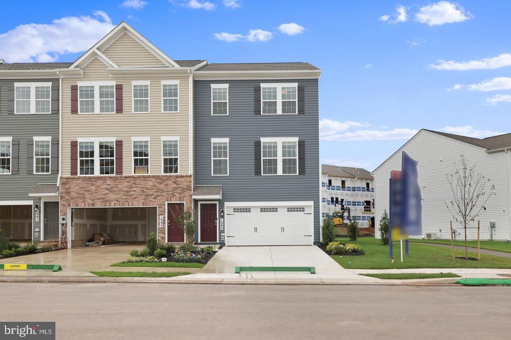 1995 FAUNA DR, Frederick, MD 21702