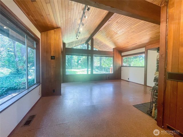 23415 97th Place W, Edmonds, WA 98020