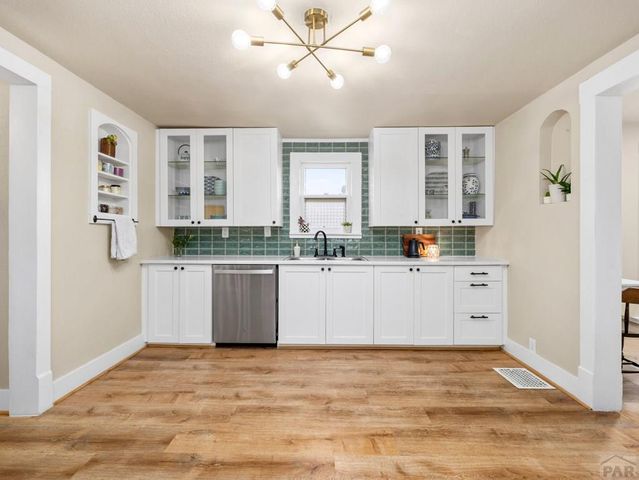 612 Topeka Ave, Pueblo, CO 81006