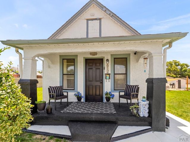 612 Topeka Ave, Pueblo, CO 81006