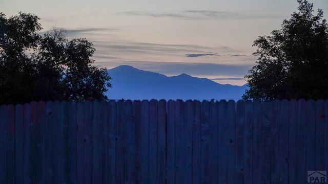 612 Topeka Ave, Pueblo, CO 81006