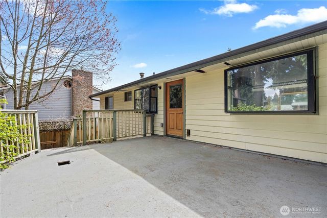 3518 S 268th Street, Kent, WA 98032