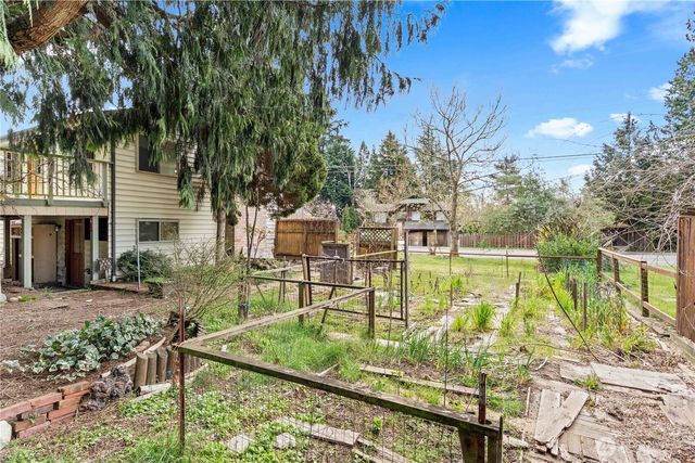 3518 S 268th Street, Kent, WA 98032