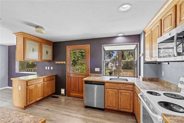 3518 S 268th Street, Kent, WA 98032