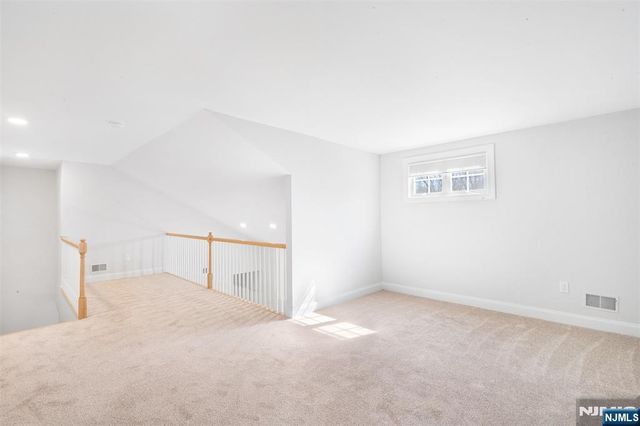 1100 Sterling Drive 709, Franklin Lakes, NJ 07417