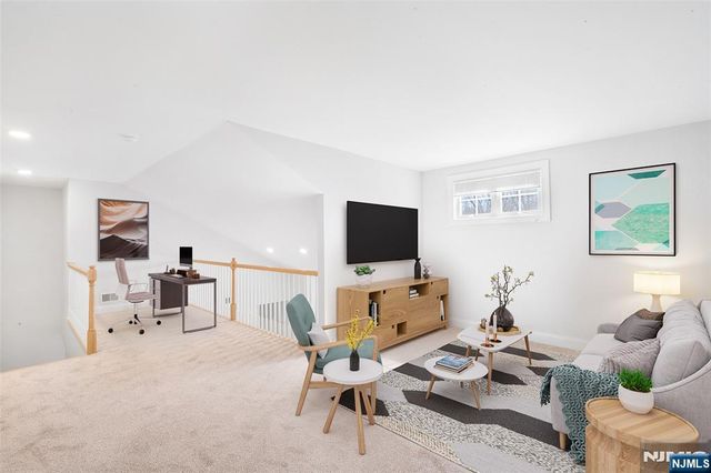 1100 Sterling Drive 709, Franklin Lakes, NJ 07417