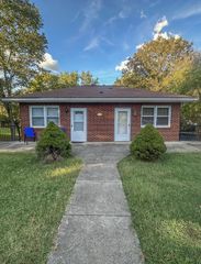 521 Hawkins Rd Apt 3, Clarksville, TN 37040