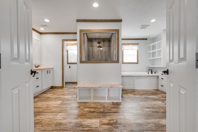 21903 Boles Rd., Frankston, TX 75763